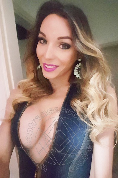 Foto selfie 63 di Laviny Albuquerque Pornostar transescort Legnano