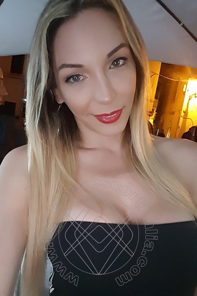 Foto selfie 40 di Laviny Albuquerque Pornostar transescort Legnano
