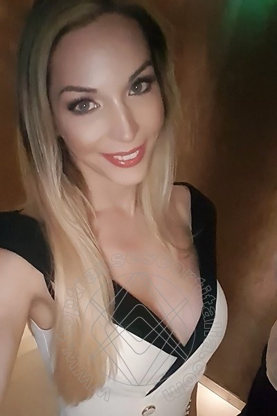 Foto selfie 39 di Laviny Albuquerque Pornostar transescort Legnano