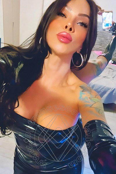 Foto selfie 1 di Hilary Hot transescort Roma