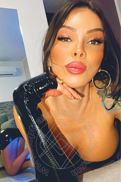 Foto selfie 3 di Hilary Hot transescort Roma