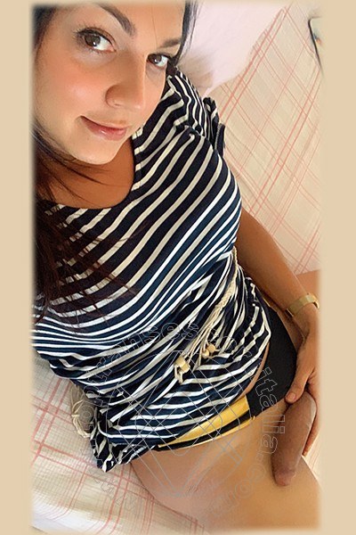 Foto selfie hot 5 di Isabella Dhyas transescort Legnano