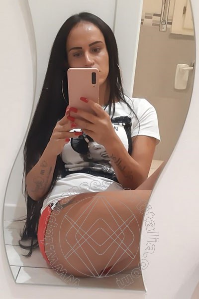 Foto selfie 69 di Cassidy Ferraro transescort Vibo Valentia