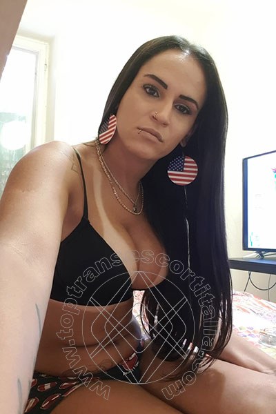 Foto selfie 49 di Cassidy Ferraro transescort Vibo Valentia