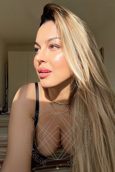 Foto selfie 20 di Barbara Goulart transescort Desenzano Del Garda