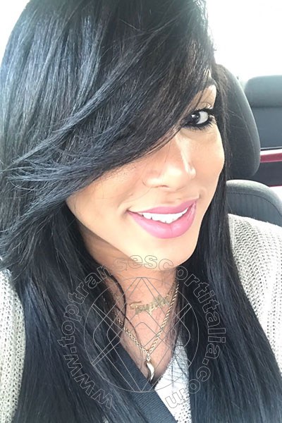 Foto selfie 36 di Aylla Gattina Pornostar transescort San Paolo