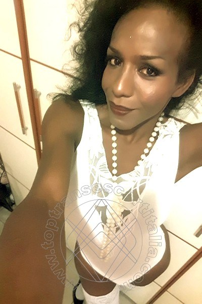 Foto selfie 106 di Fernanda Santarelly transescort Lodi