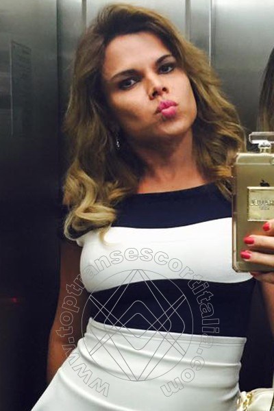 Foto selfie 85 di Hilda Brasil Pornostar transescort Nizza