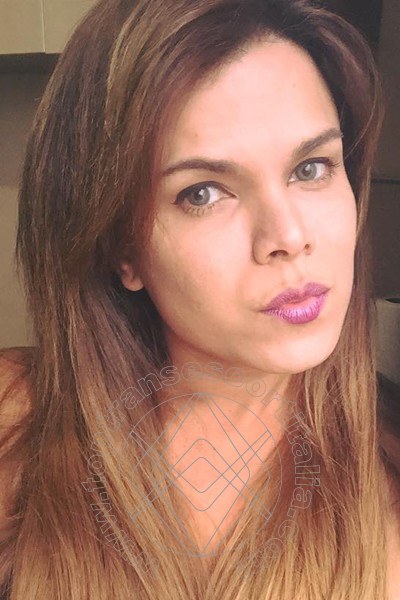 Foto selfie 105 di Hilda Brasil Pornostar transescort Nizza
