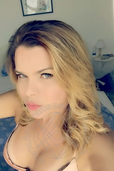 Foto selfie di Hilda Brasil Pornostar transescort Beausoleil