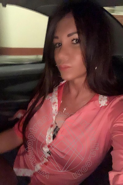 Foto selfie 1121 di Pamy La Diva Stellare transescort Losanna