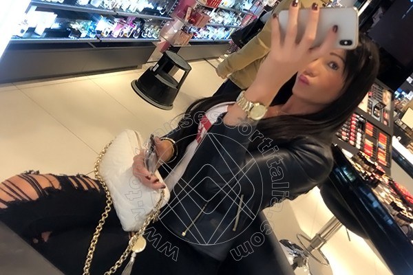 Foto selfie 1213 di Pamy La Diva Stellare transescort Losanna