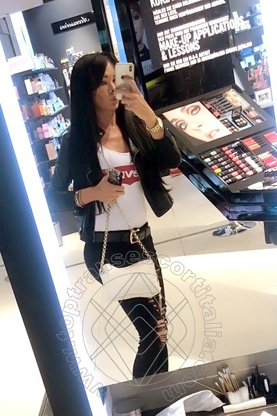 Foto selfie 1207 di Pamy La Diva Stellare transescort Losanna