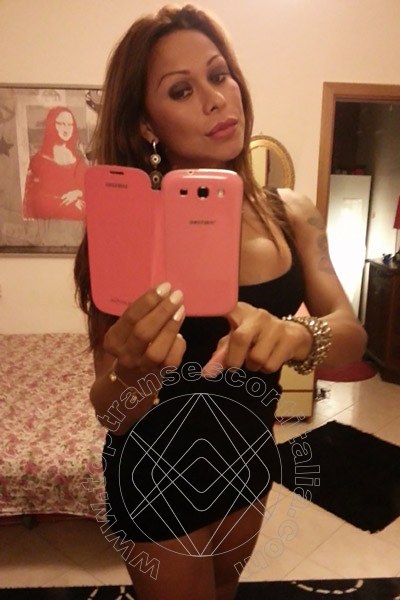 Foto selfie 264 di Alessandra Toledo Pornostar transescort Rimini