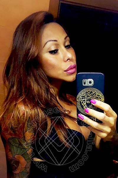 Foto selfie 223 di Alessandra Toledo Pornostar transescort Rimini