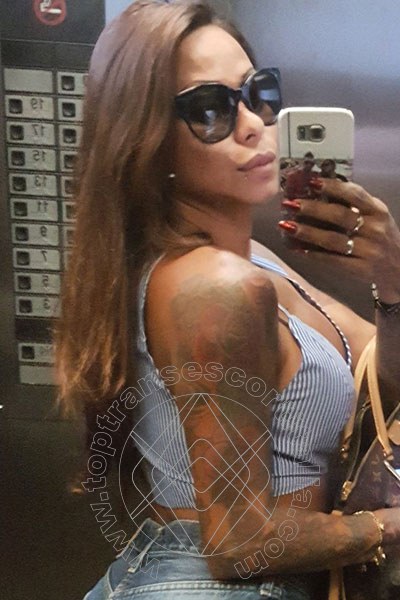 Foto selfie 196 di Alessandra Toledo Pornostar transescort Rimini