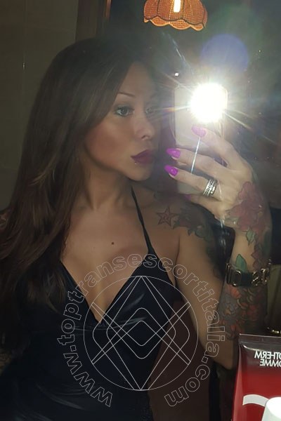 Foto selfie 170 di Alessandra Toledo Pornostar transescort Rimini