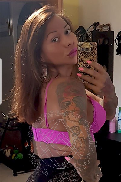 Foto selfie 111 di Alessandra Toledo Pornostar transescort Rimini