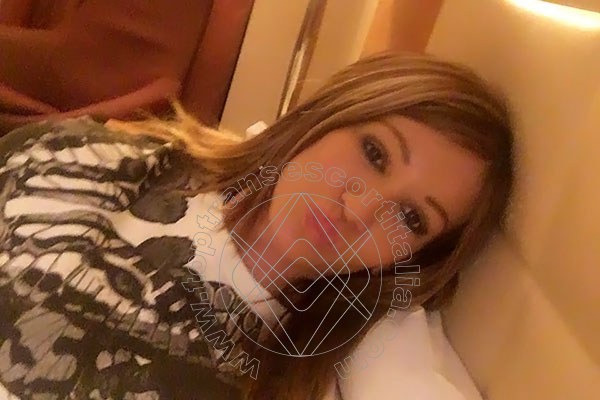 Foto selfie 644 di Pamy La Diva Stellare transescort Losanna