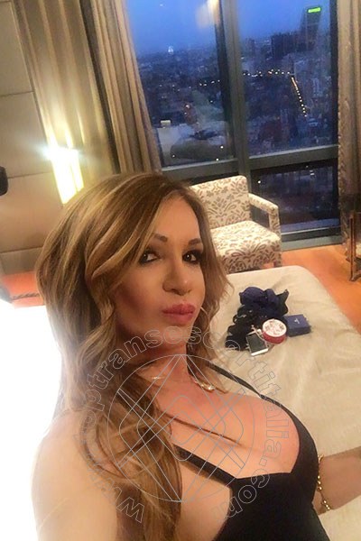 Foto selfie 611 di Pamy La Diva Stellare transescort Losanna