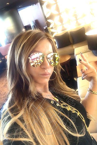 Foto selfie 605 di Pamy La Diva Stellare transescort Losanna
