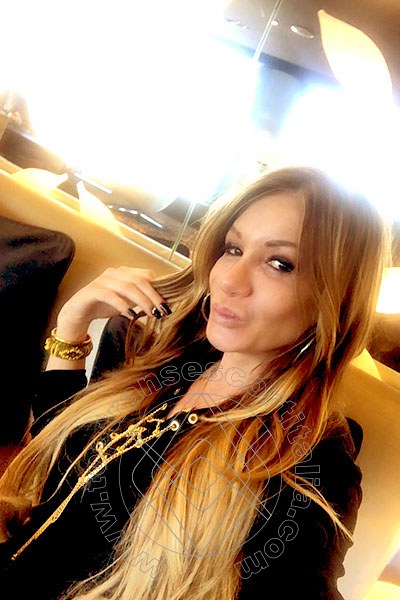 Foto selfie 592 di Pamy La Diva Stellare transescort Losanna