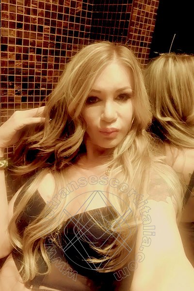 Foto selfie 582 di Pamy La Diva Stellare transescort Losanna
