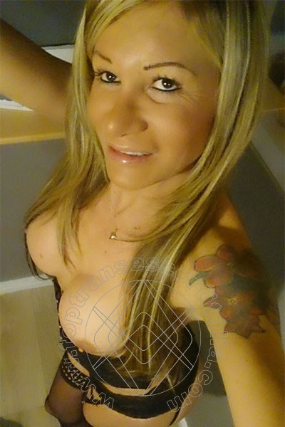 Foto selfie 1416 di Pamy La Diva Stellare transescort Losanna