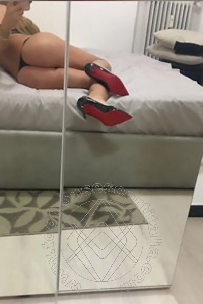 Foto selfie 1352 di Pamy La Diva Stellare transescort Losanna