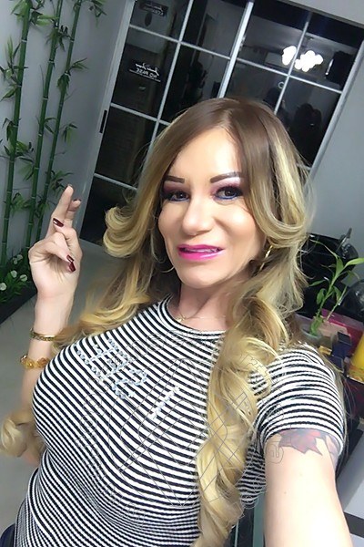 Foto selfie 1287 di Pamy La Diva Stellare transescort Losanna