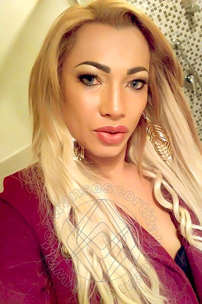 Foto selfie 48 di Molly transescort Agrigento