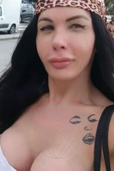 Foto selfie 21 di Helena Dias transescort Mantova