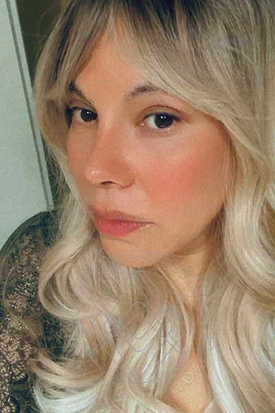 Foto selfie 144 di Elena transescort Pordenone