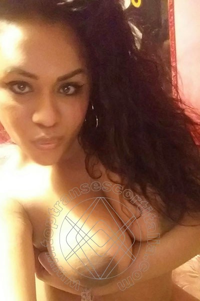 Foto selfie 35 di Jasmine Dior transescort Caltanissetta