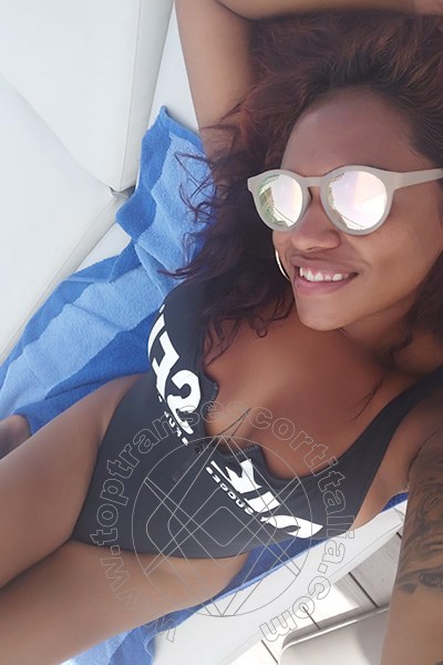 Foto selfie 24 di Jasmine Dior transescort Caltanissetta