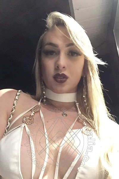 Foto selfie 56 di Jennifer Freitas transescort Massa