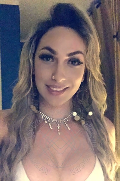 Foto selfie 69 di Jennifer Freitas transescort Massa