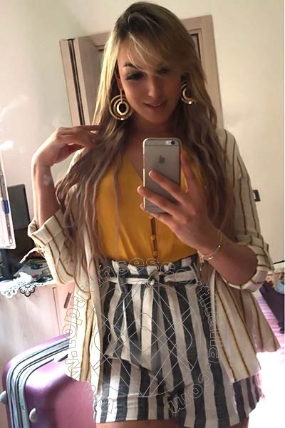 Foto selfie 77 di Jennifer Freitas transescort Massa