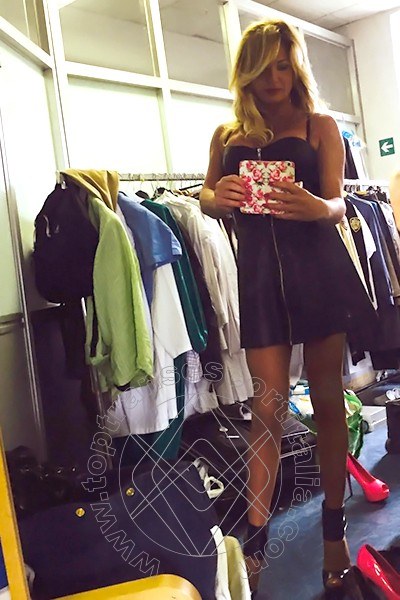 Foto selfie 11 di Eva Ferrari L'italiana transescort Roma
