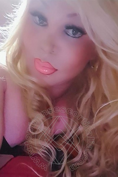Foto selfie 52 di Roxanne transescort Crotone