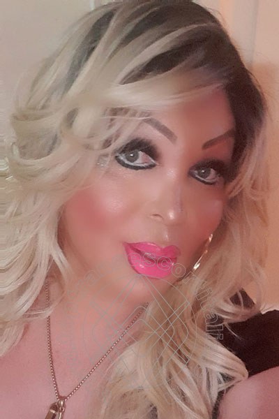 Foto selfie 46 di Roxanne transescort Crotone
