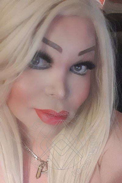 Foto selfie 40 di Roxanne transescort Crotone