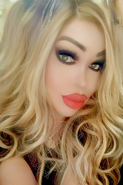 Foto selfie 18 di Roxanne transescort Crotone