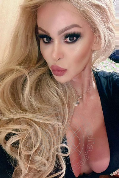 Foto selfie di Evelyn Braga transescort Dundalk