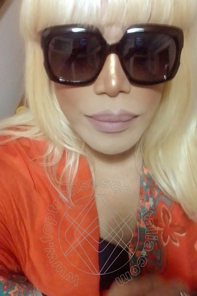 Foto selfie 630 di Nicole Vip Venturiny transescort Milano