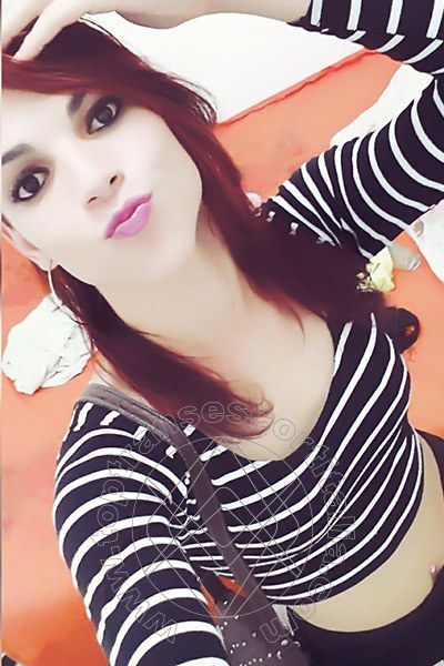 Foto selfie 13 di Chiara Mendes transescort Civitanova Marche
