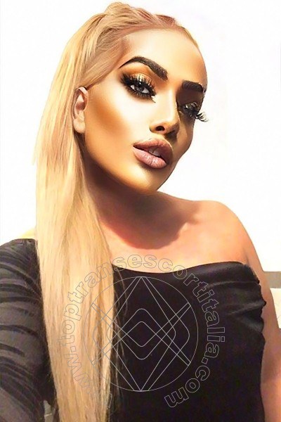 Foto selfie 20 di Ayda Gold transescort Lugano