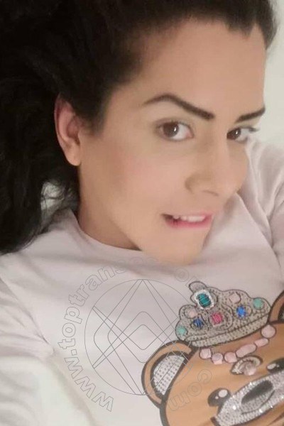 Foto selfie 20 di Lucy Praga transescort Vibo Valentia