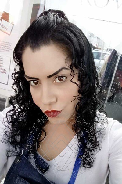 Foto selfie 13 di Lucy Praga transescort Vibo Valentia