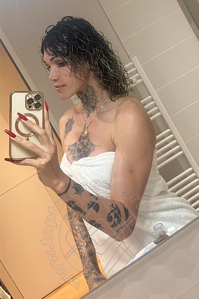 Foto selfie 4 di Sabrina Prezotte Pornostar Brasileira transescort Milano